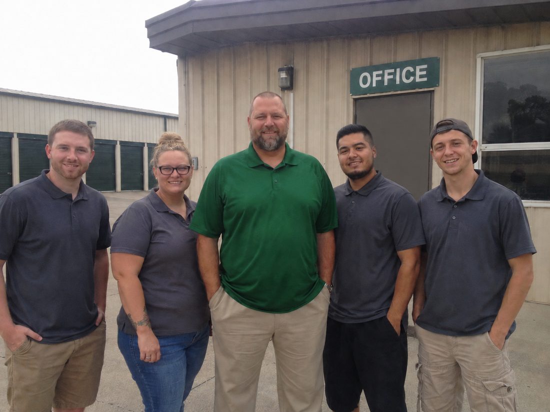 Pest control professionals in Lake Charles, LA